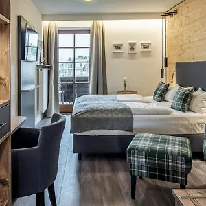 Neuer Am Hotel Prien am Chiemsee