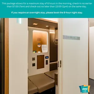  Hotel kapsułowy Sleep 'n Fly Sleep Lounge, C-gates Terminal 3 - Transit Only Zjednoczone Emiraty Arabskie